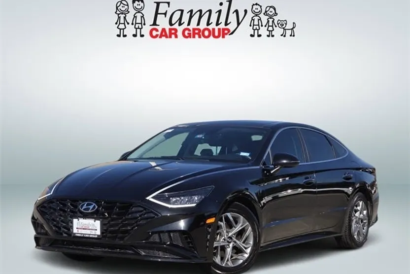 2022 Hyundai Sonata SEL photo 1