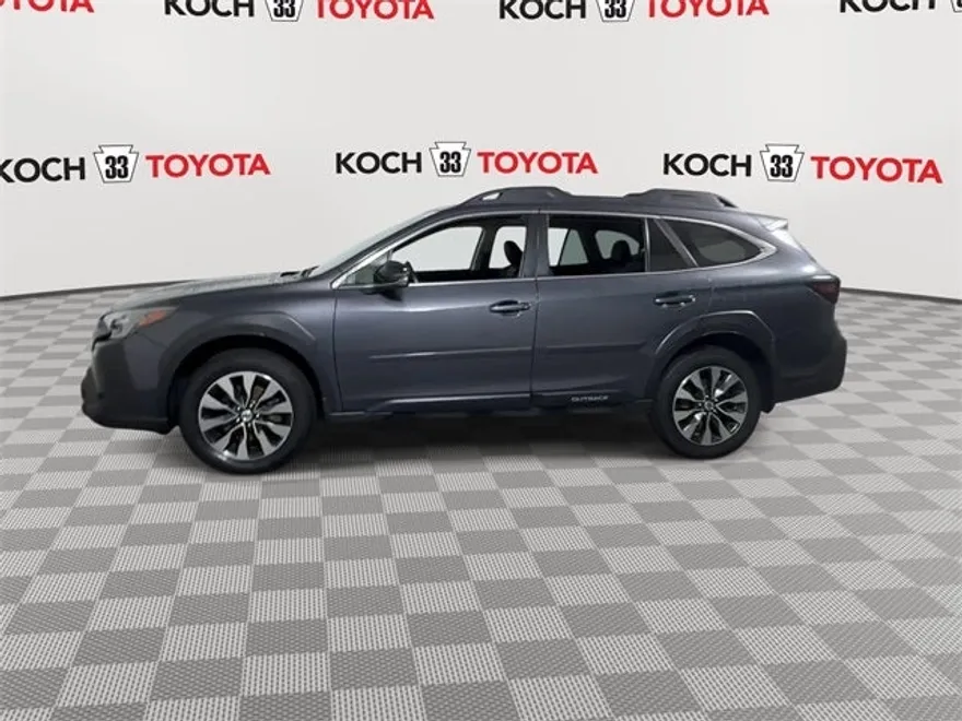 2023 Subaru Outback Limited XT photo 1