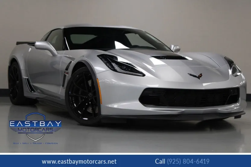 2019 Chevrolet Corvette Grand Sport 2LT photo 1