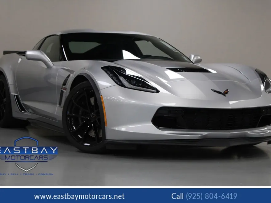 2019 Chevrolet Corvette Grand Sport 2LT photo 1