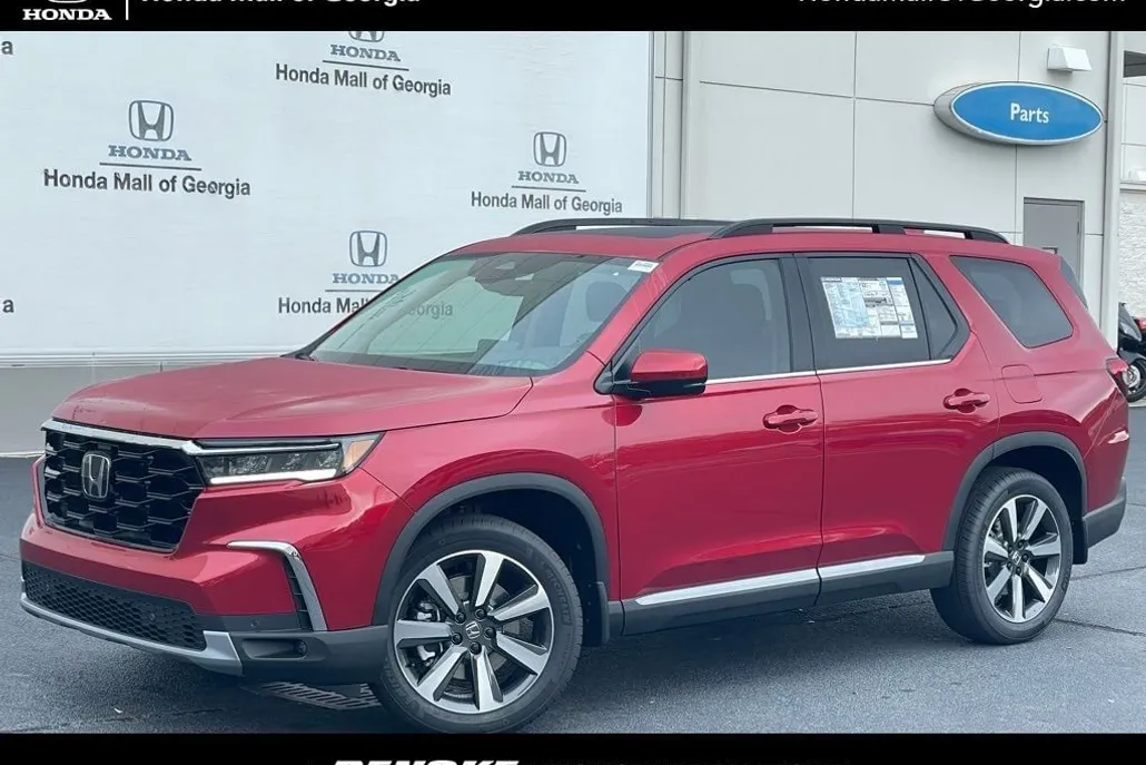 2025 Honda Pilot Touring photo 1