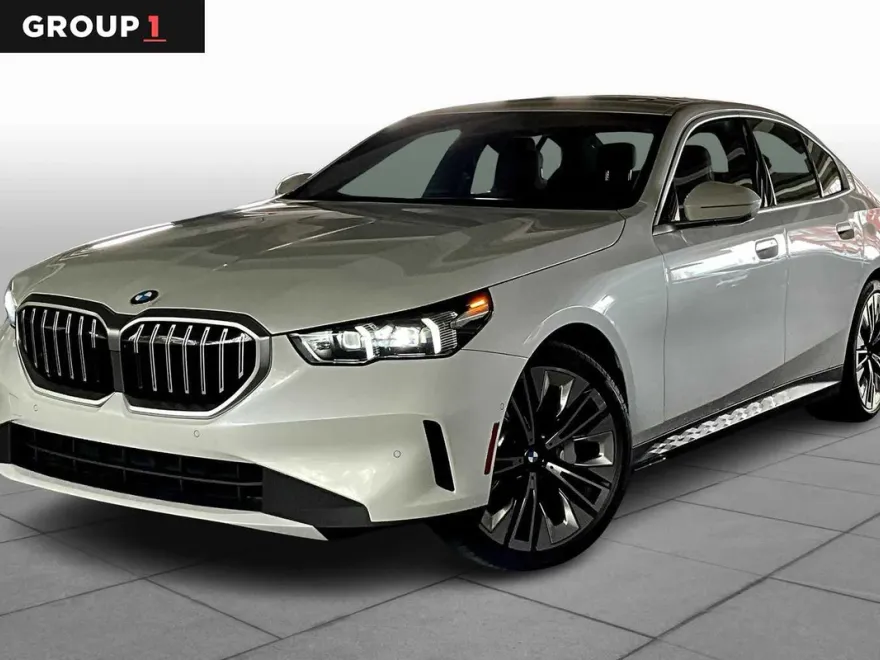 2025 Bmw 530i photo 1