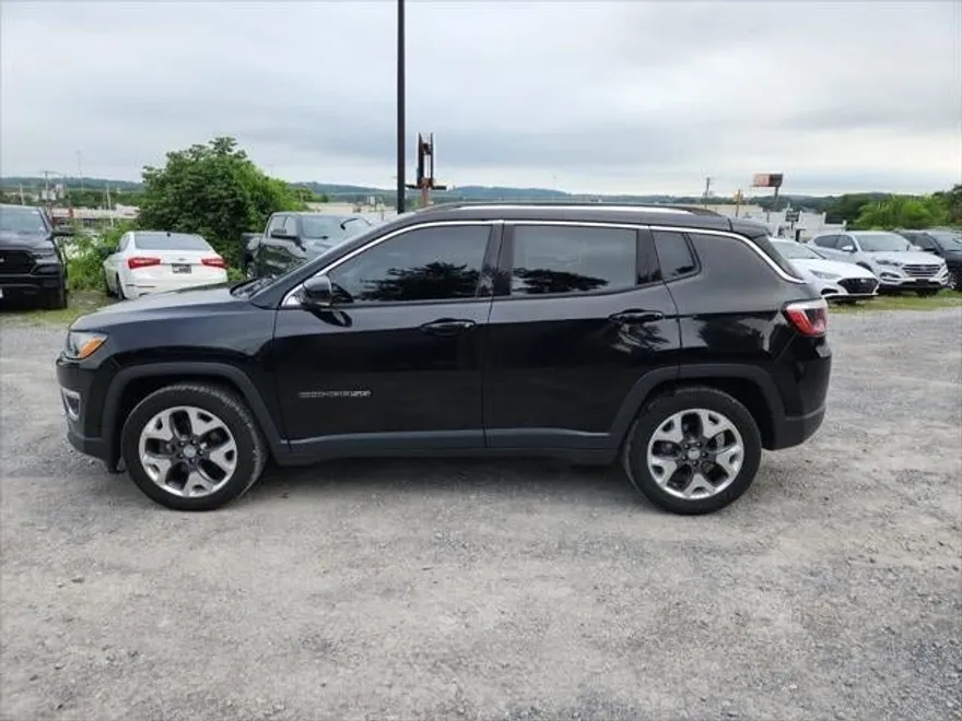 2020 Jeep Compass Limited photo 1