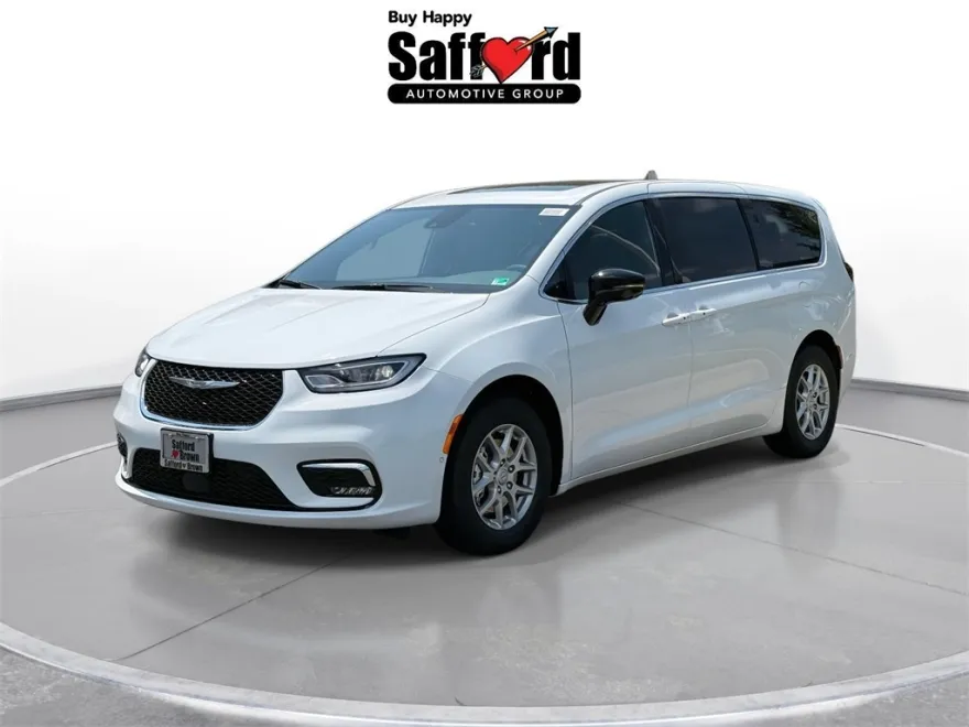 2025 Chrysler Pacifica photo 1