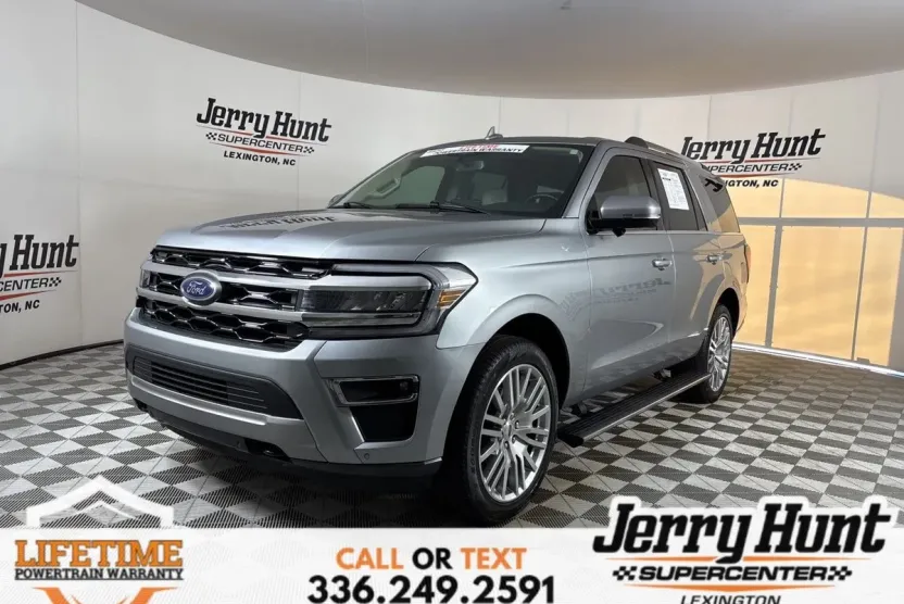 2024 Ford Expedition Limited photo 1