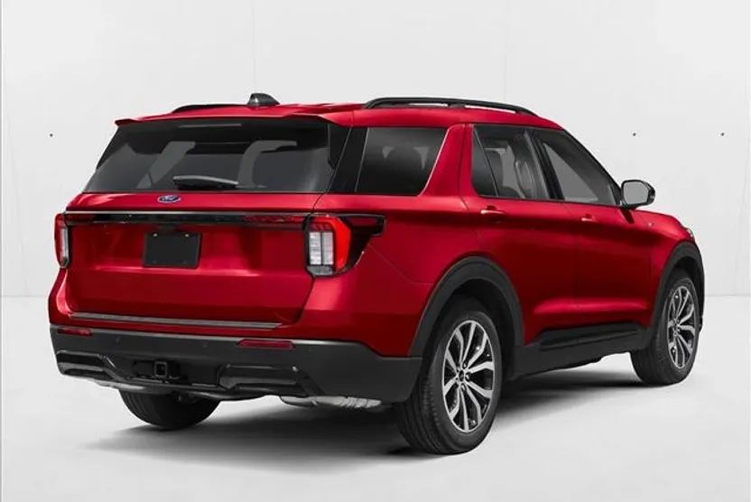 2026 Ford Explorer ST-Line photo 1