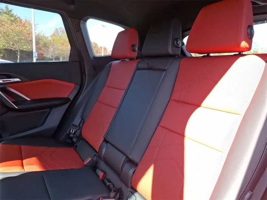 2025 Bmw X1 XDrive28i photo 1