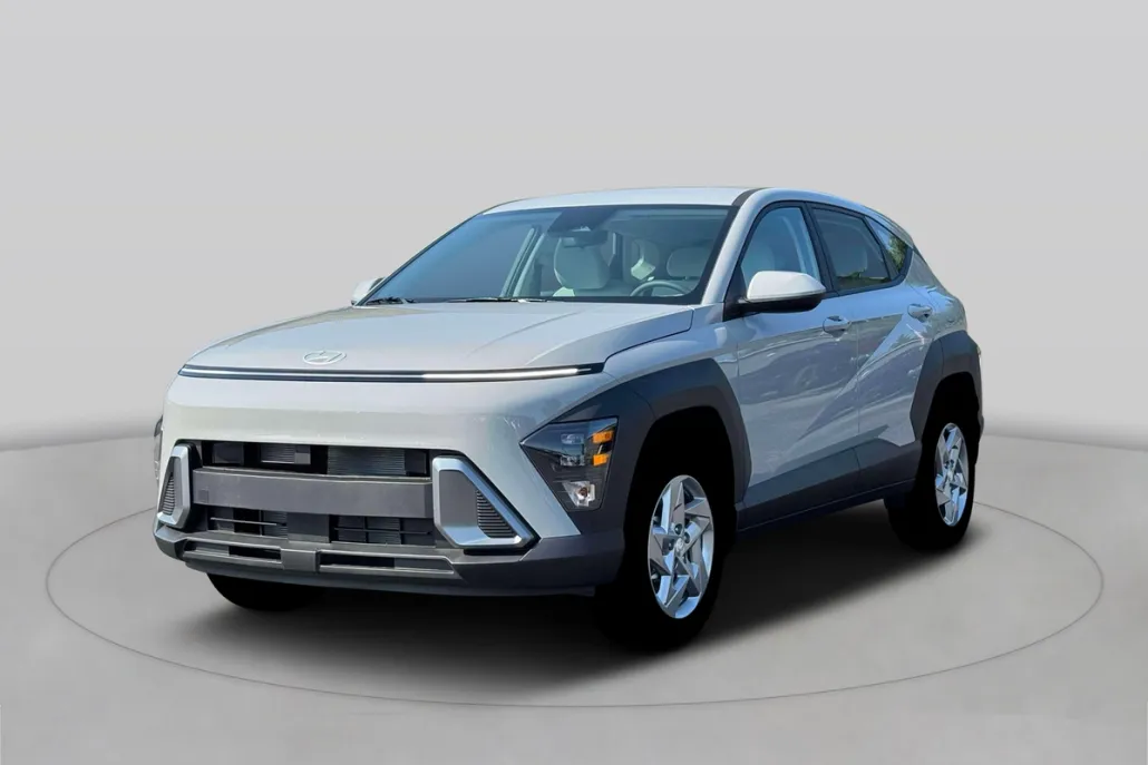 2026 Hyundai Kona SE photo 1