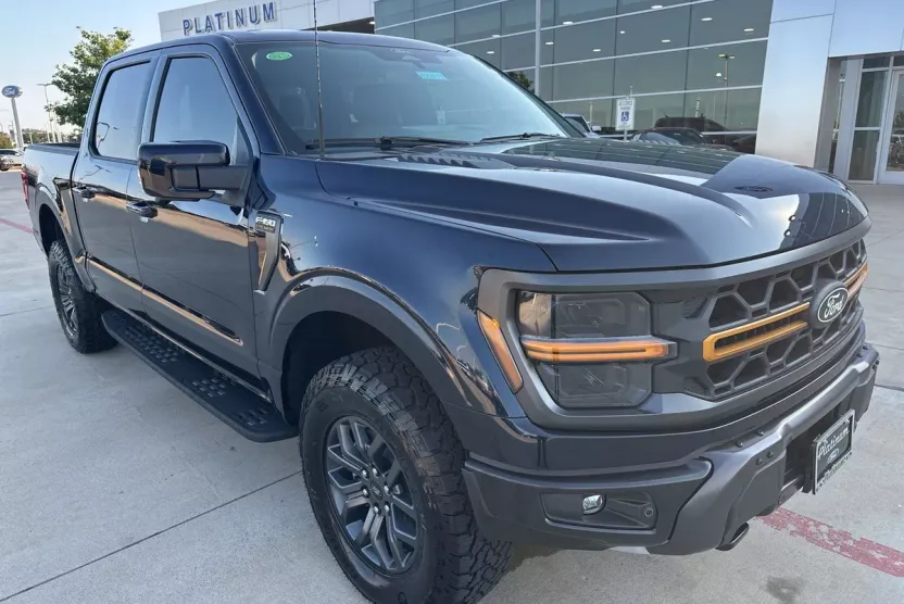 2025 Ford F-150 Tremor photo 1
