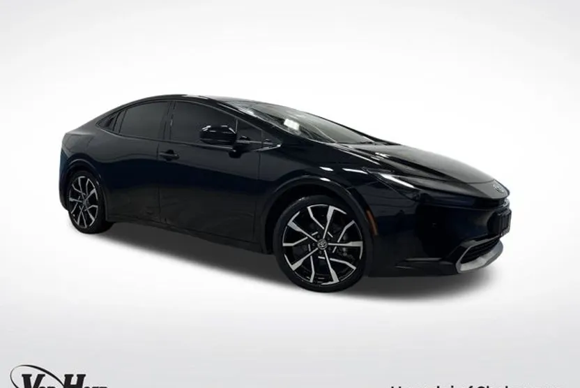 2024 Toyota Prius Prime XSE Premium photo 1