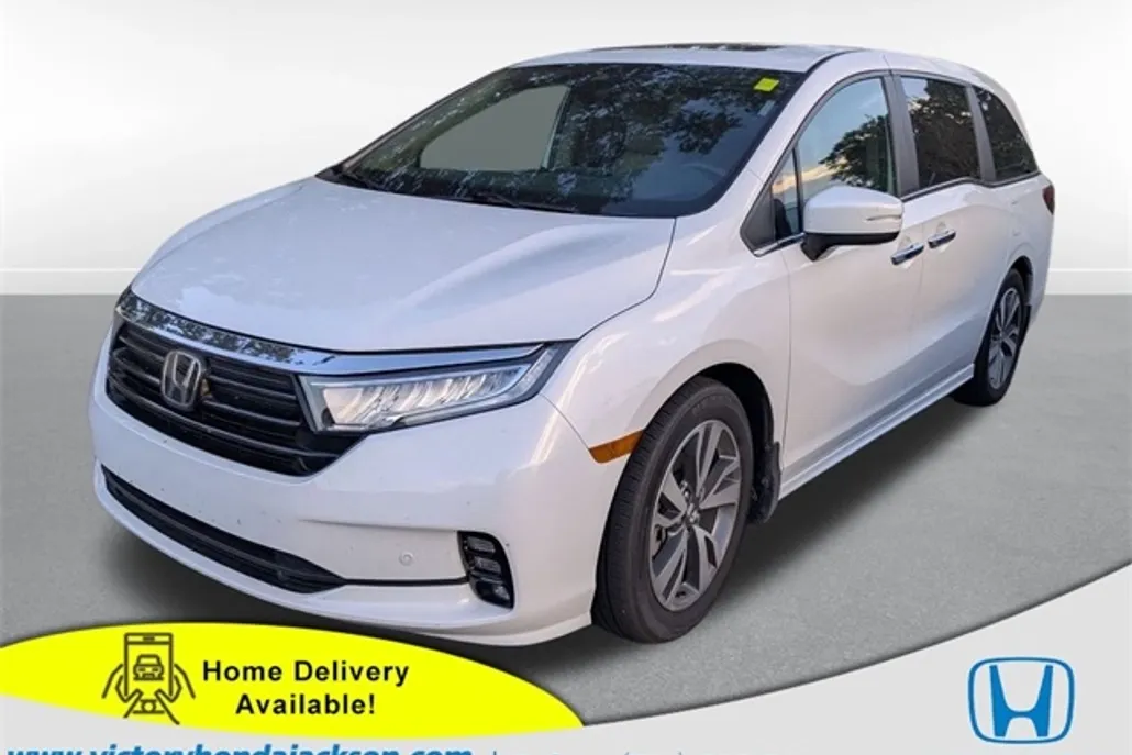 2022 Honda Odyssey Touring photo 1