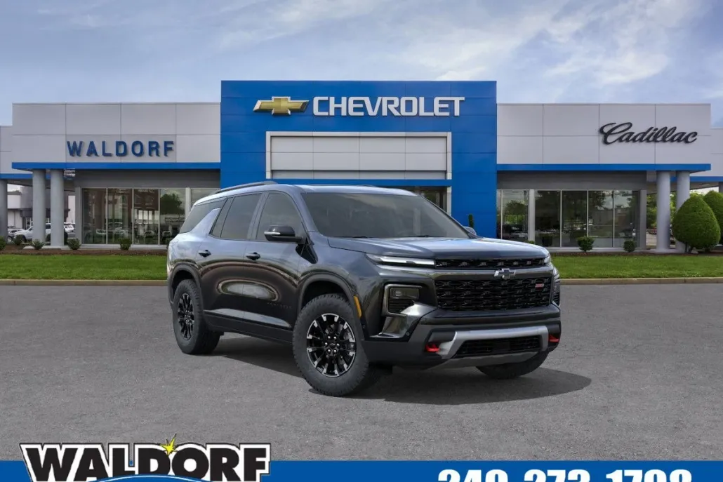 2026 Chevrolet Traverse Z71 photo 1