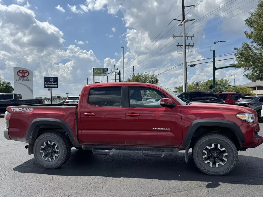 2023 Toyota Tacoma Double Cab 4x4 photo 1