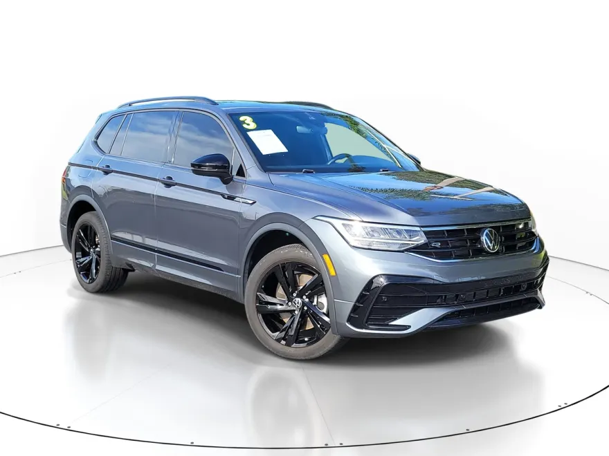 2023 Volkswagen Tiguan SE R-Line Black photo 1