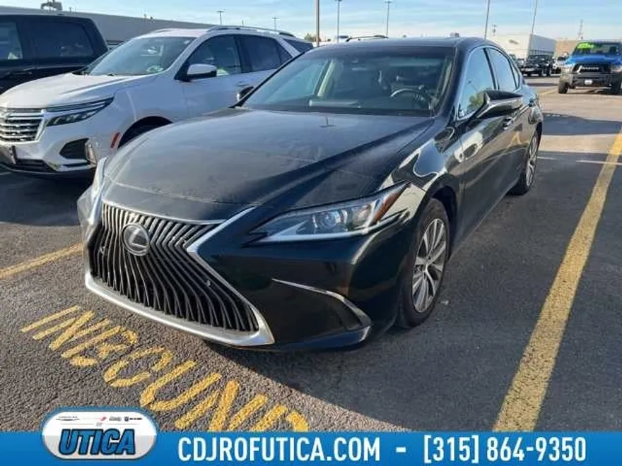 2019 Lexus ES 350 photo 1