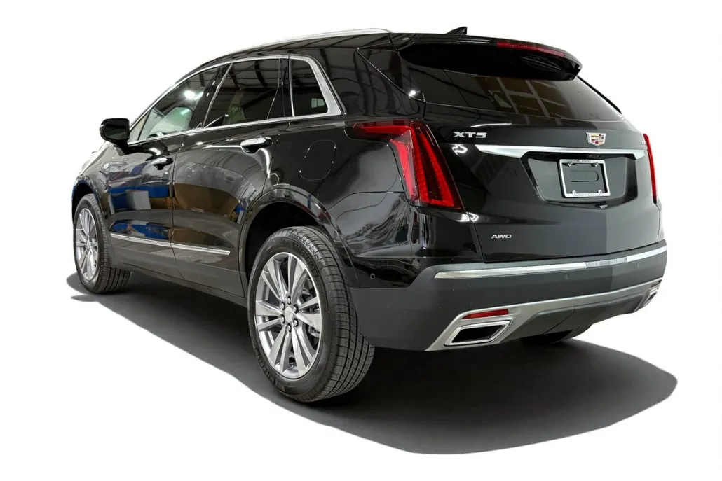 2025 Cadillac XT5 Premium Luxury photo 1
