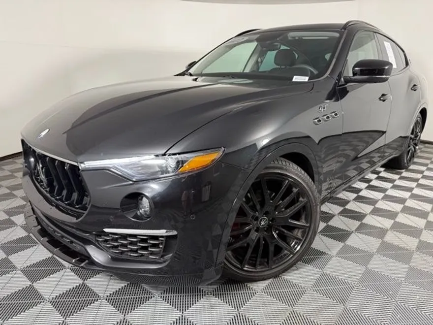 2022 Maserati Levante GT photo 1