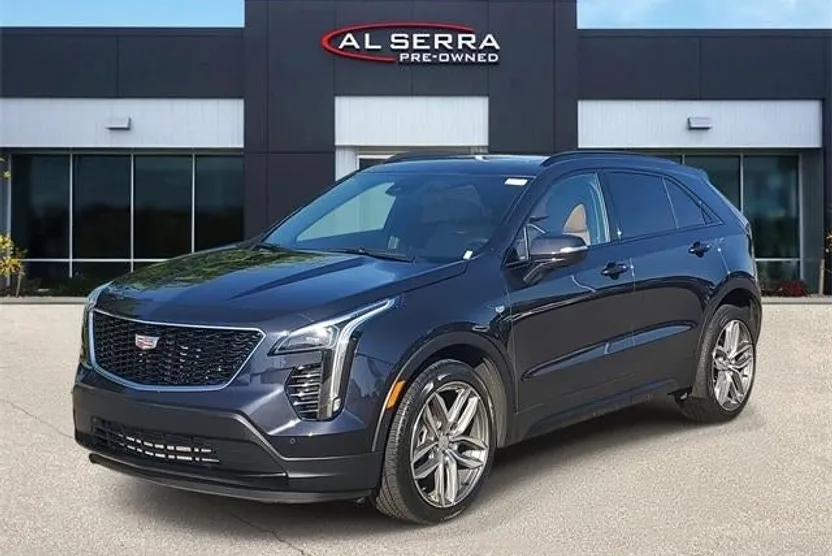 2022 Cadillac XT4 Sport photo 1