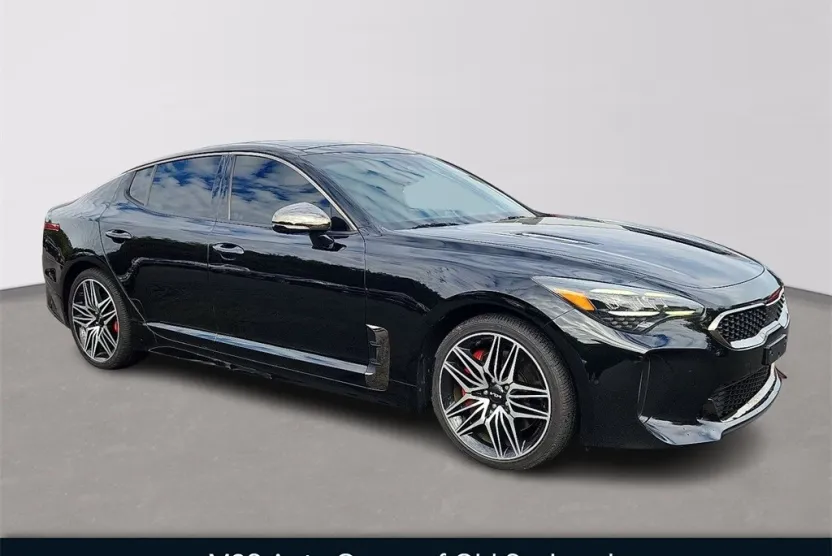 2022 Kia Stinger GT1 photo 1