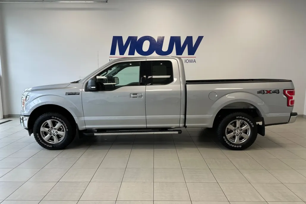 2020 Ford F-150 XLT photo 1