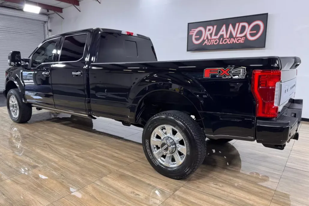 2019 Ford F-350 photo 1