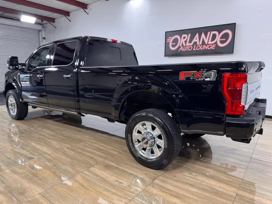 2019 Ford F-350 photo 1
