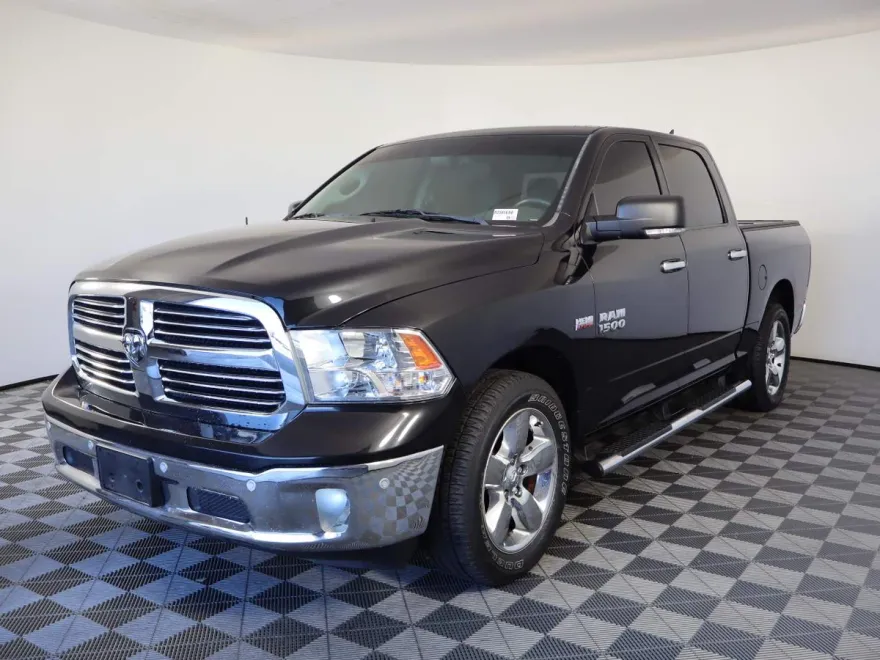 2017 Ram 1500 Big Horn photo 1