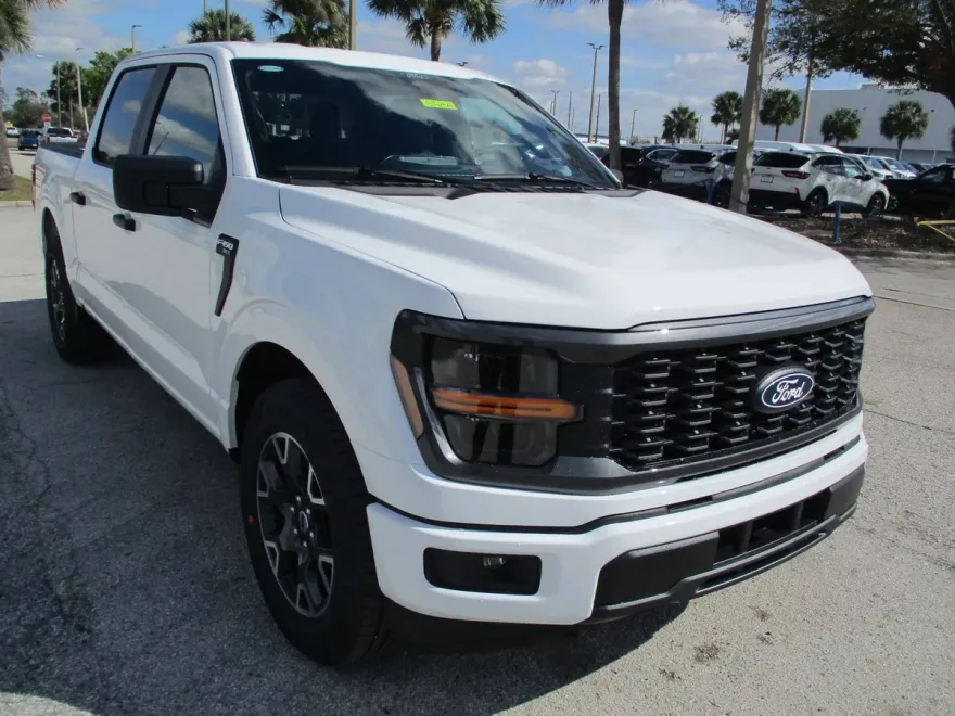 2025 Ford F-150 STX photo 1