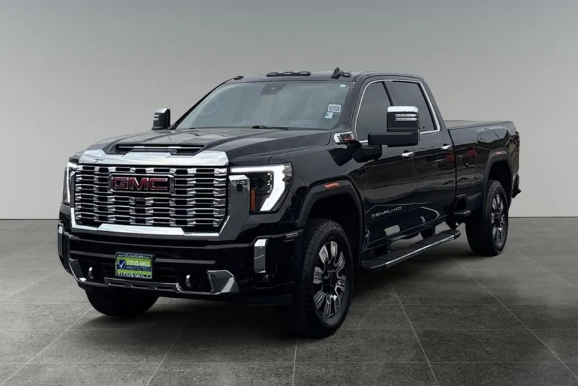 2024 Gmc Sierra HD Denali photo 1