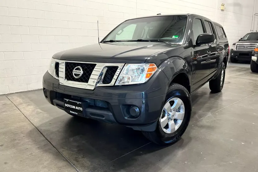 2012 Nissan Frontier photo 1