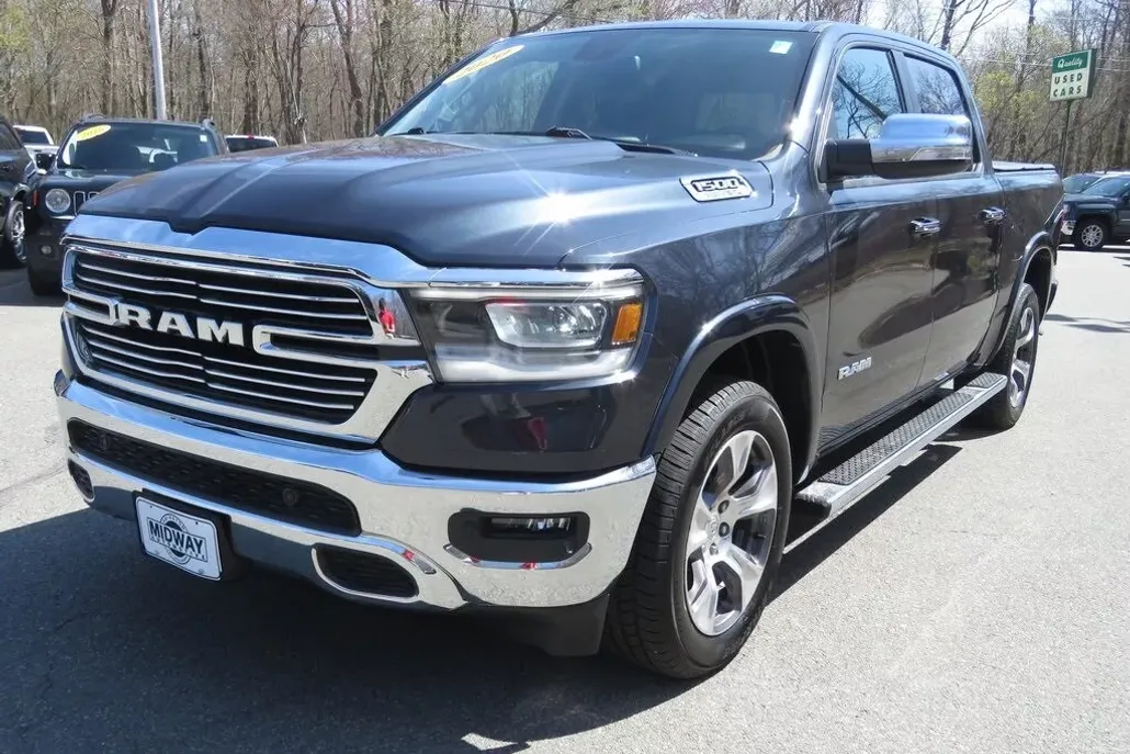 2020 Ram 1500 Laramie photo 1