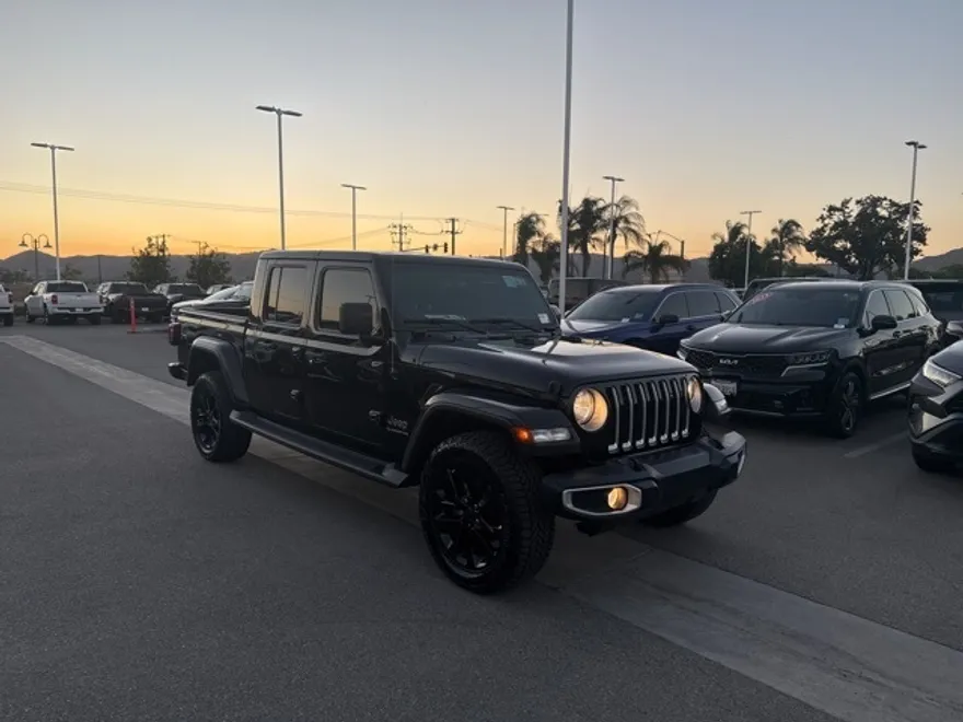 2021 Jeep Gladiator Overland photo 1