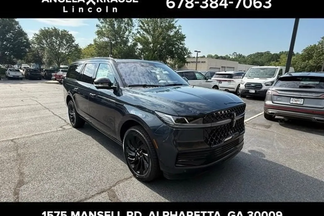 2025 Lincoln Navigator L Reserve photo 1