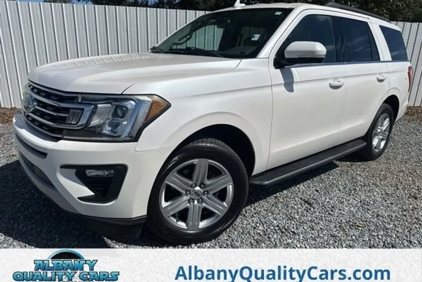 2018 Ford Expedition XLT photo 1