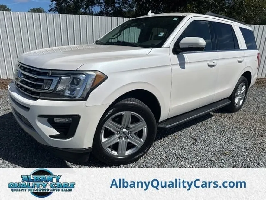 2018 Ford Expedition XLT photo 1