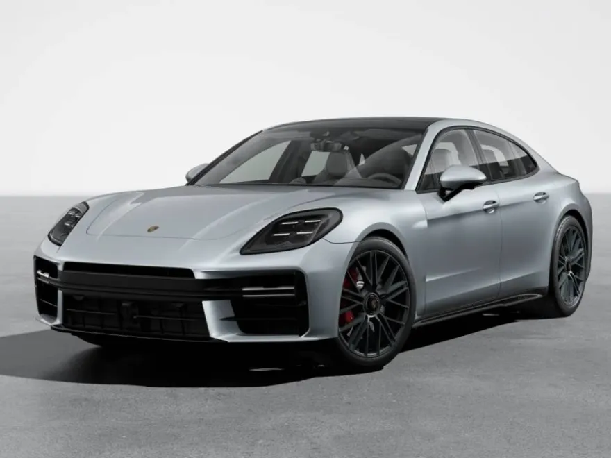 2026 Porsche Panamera GTS photo 1