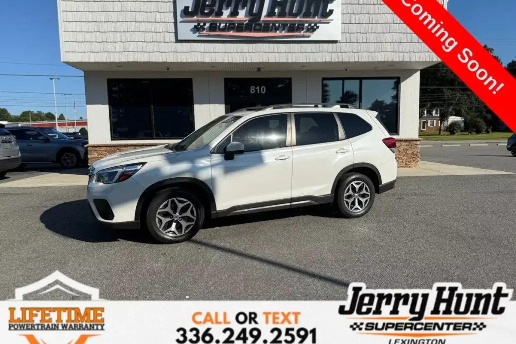 2021 Subaru Forester Premium photo 1