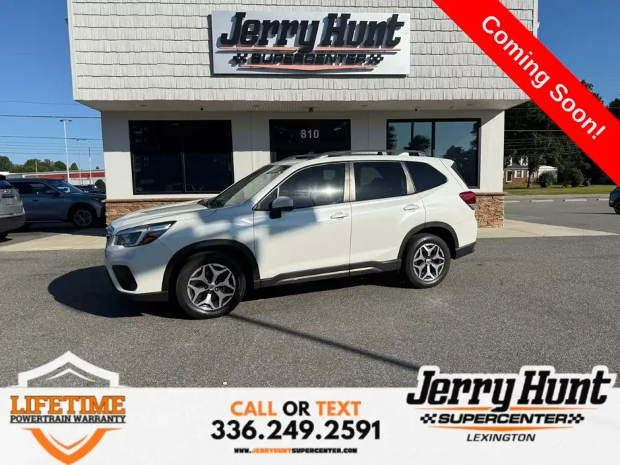 2021 Subaru Forester Premium photo 1