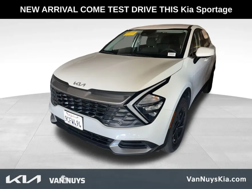 2023 Kia Sportage Hybrid LX photo 1
