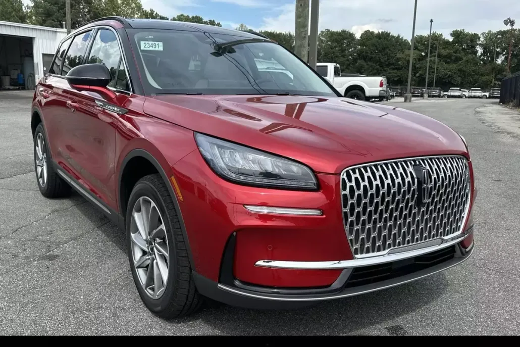 2026 Lincoln Corsair Premiere photo 1