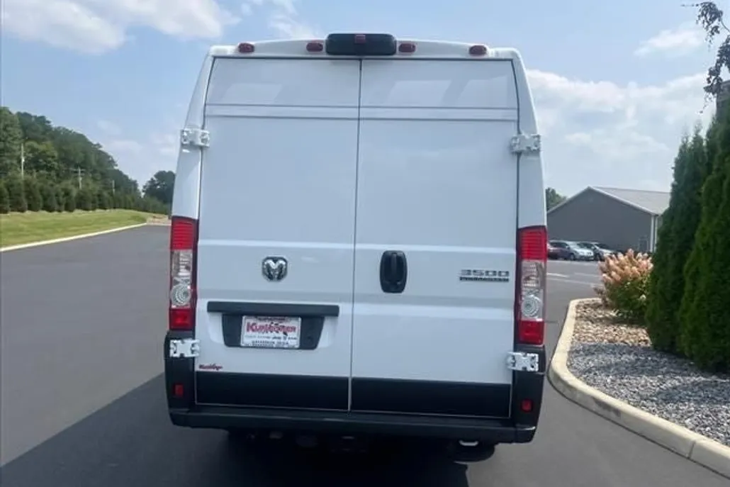 2024 Ram ProMaster 3500 photo 1