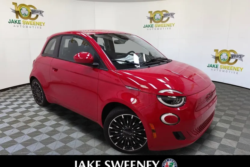 2024 Fiat 500e Red photo 1