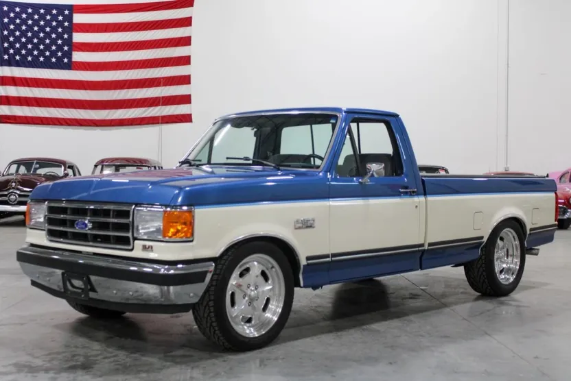 1990 Ford F-150 photo 1