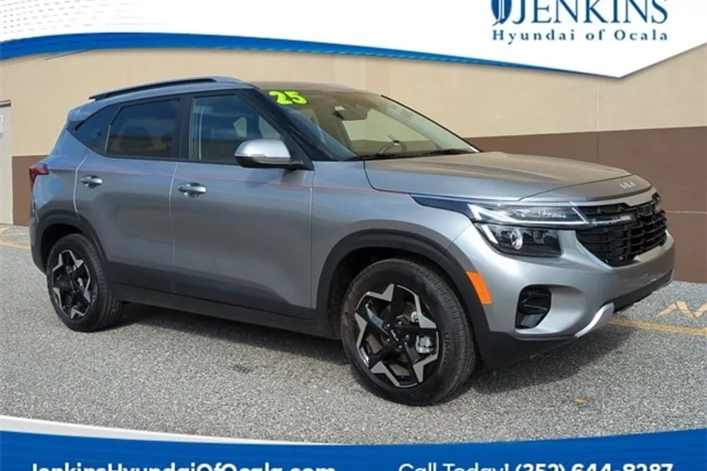 2025 Kia Seltos S photo 1