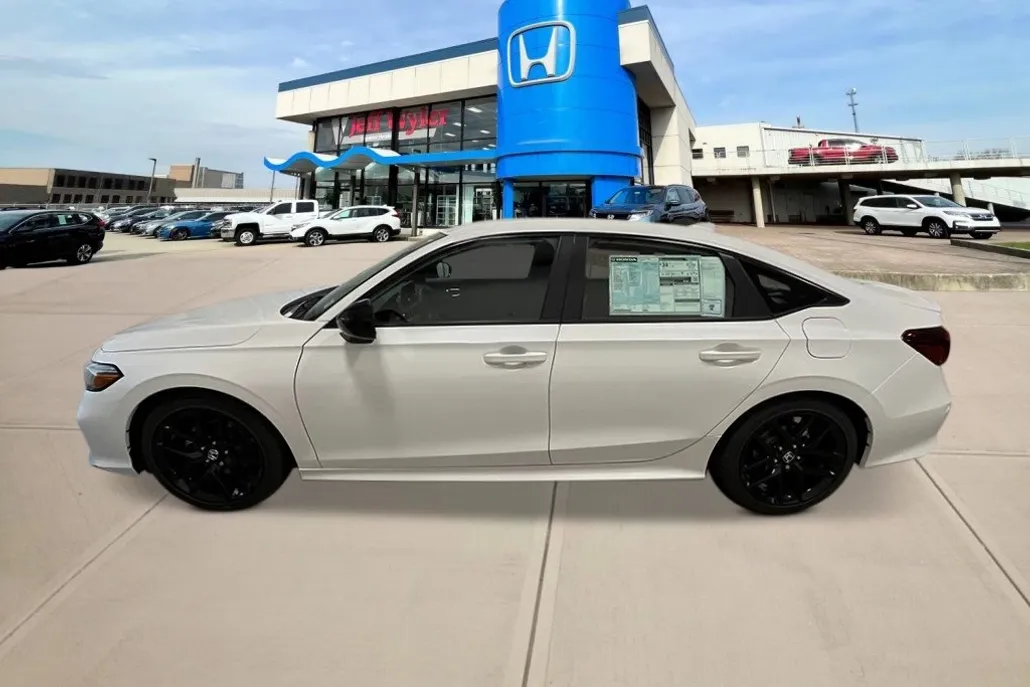 2026 Honda Civic Sport photo 1