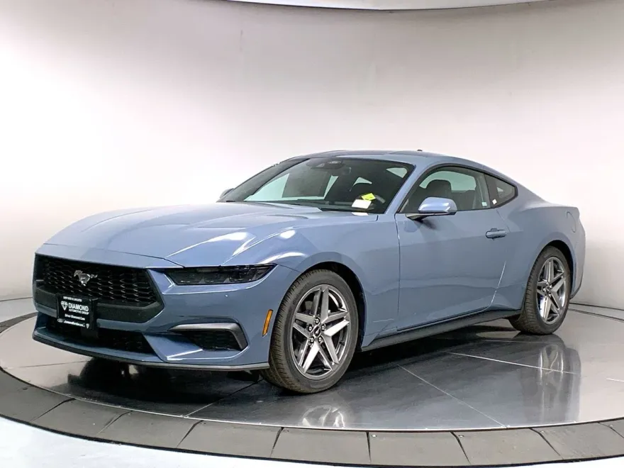 2025 Ford Mustang EcoBoost photo 1