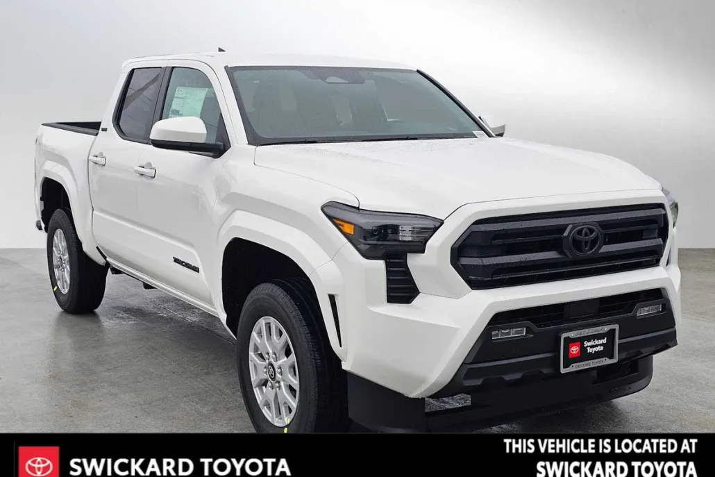 2024 Toyota Tacoma SR5 Double Cab photo 1