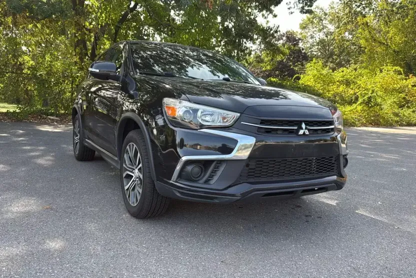 2018 Mitsubishi Outlander Sport ES photo 1