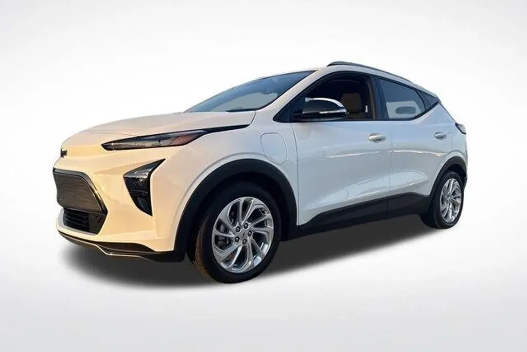 2023 Chevrolet Bolt EUV photo 1