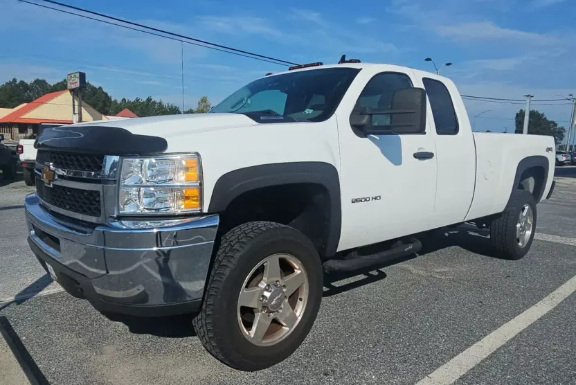 2013 Chevrolet Silverado 2500HD photo 1